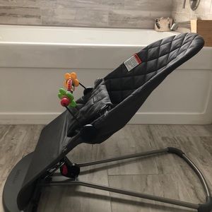 Baby Bjorn Bouncer w/ Toy Bar